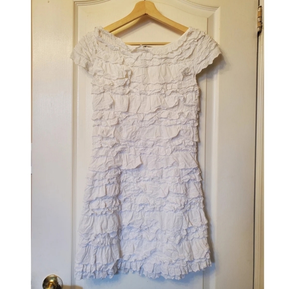 White ruffles mini dress - Picture 2 of 2